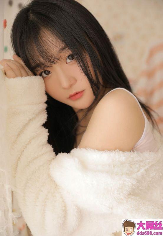 白耳黑纱性感女仆