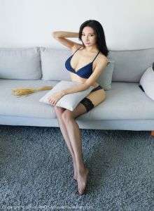 小狐狸Sica-精彩黑丝翘臀诱惑