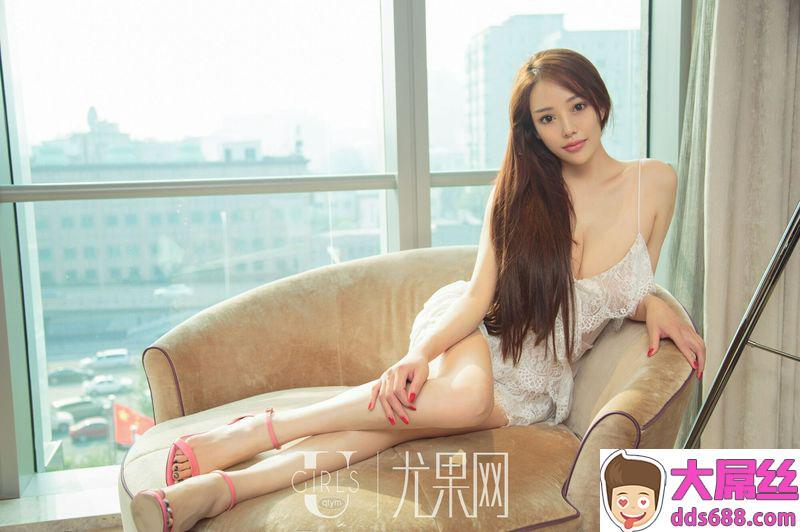 Ugirls尤果系列NOU310杨乔之性感写真完整版
