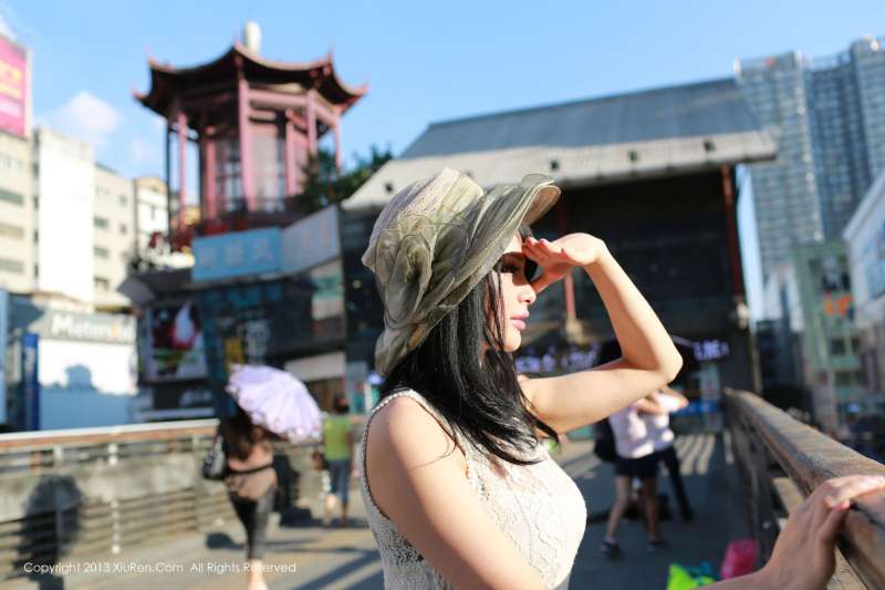 AngelaLee李玲歪歪-珍藏版巨乳写真图集