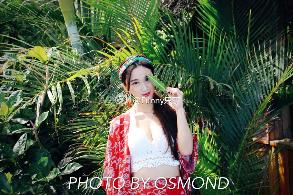 性感模特儿丁晓宜Cindy微私拍写真