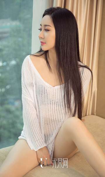 巨乳诱惑@小石头-愁思写真套图