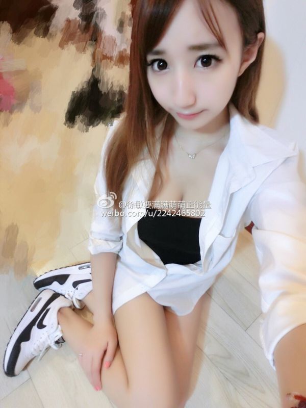 气质氧气美女徐小敏微自拍图片合辑