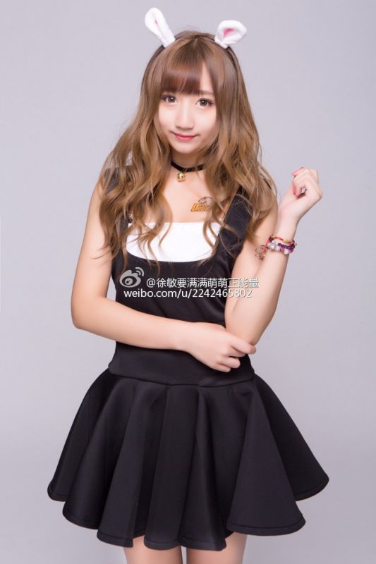 气质氧气美女徐小敏微自拍图片合辑