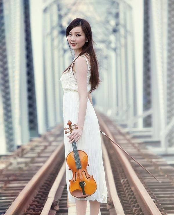 韩国美女内衣诱惑内衣美女奈奈Fox爆乳诱惑照