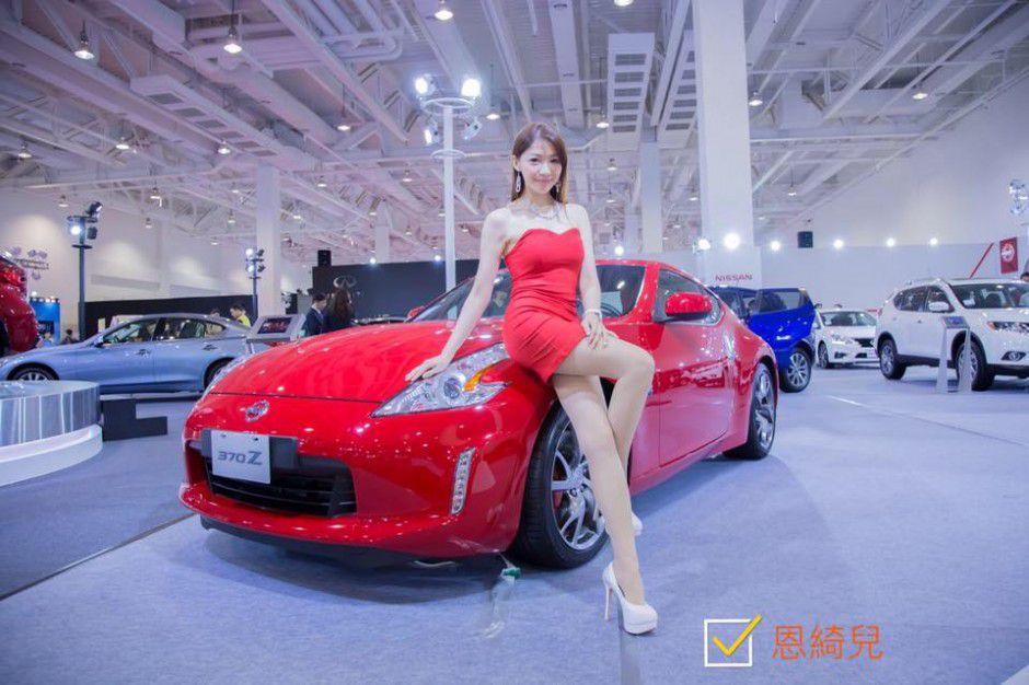 台湾美女模特恩齐儿恩绮儿自拍写真